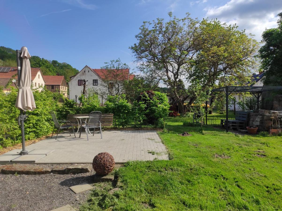 Schoene Gemuetliche Ferienwohnung Am Saaleradweg Grosseutersdorf Luaran gambar